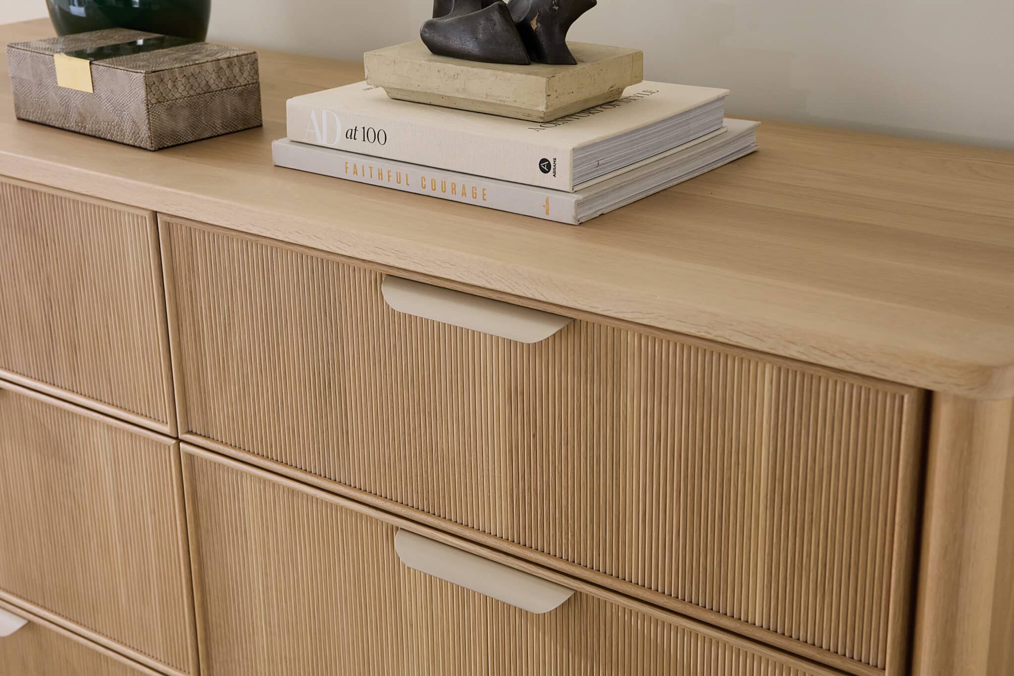 ResedaWhiteOak_RS_1-25_Dtl_1